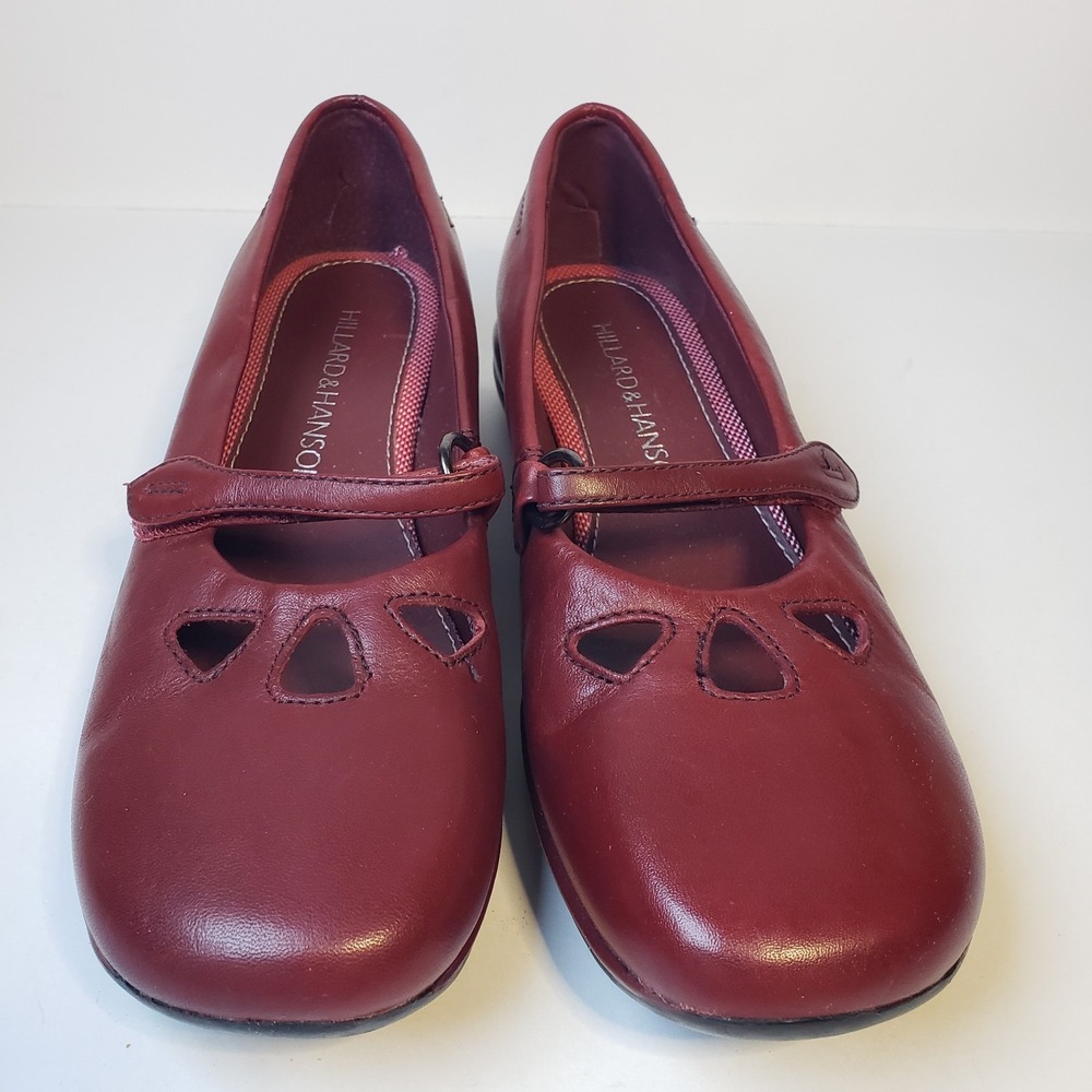 Hillard and Hanson Isabella Mary Jane Flat Heel Size 6 Deep Red Leather Shoes